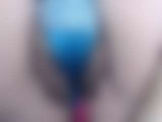 Live cam show with erika-lois - Blue Eyes on Camsoda