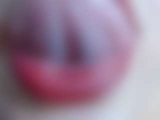 Live cam show with erika-lois - Thick on CamSodaAdn