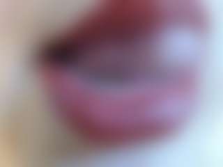 Live cam show with erika-lois - Living Room on camgirlchat.live