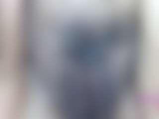 Live cam show with erika-lois - Blue Eyes on StripNow