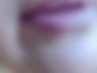 Live cam show with erika-lois - Solo on Camsoda