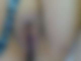 Live cam show with erika-lois - Thick on Taboo Cams XXX