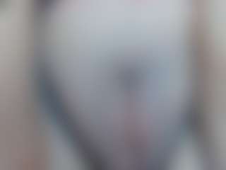Live cam show with erika-lois - Moaning on liverealitysex.com