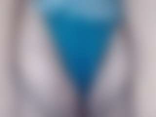 erika-lois's Live Sex Cam Show