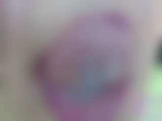 Live cam show with erika-lois - Blue Eyes on luckytryst.com