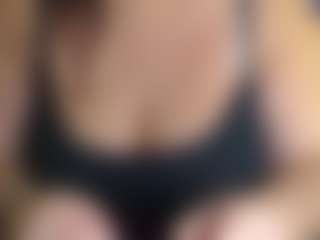 erika-lois's Live Sex Cam Show