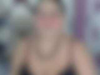 erika-lois's Live Sex Cam Show