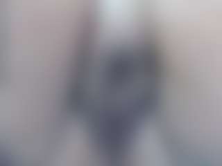 Live cam show with erika-lois - Solo on Camsoda