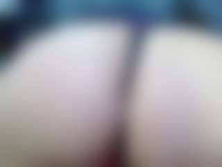 erika-lois's Live Sex Cam Show