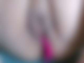 Live cam show with erika-lois - Moaning on SinfulBabes