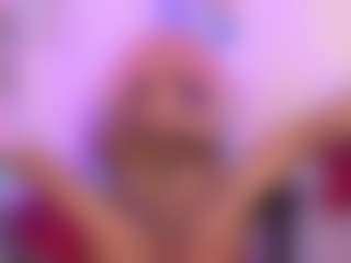 Live cam show with manesummers - Amateur on milfzrlive.com