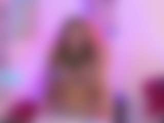 Live cam show with manesummers - Erotic Dance on CamClone
