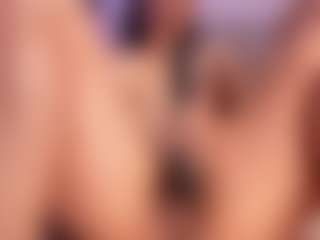 Live cam show with rossemiller - Squirt on SxyPornLive