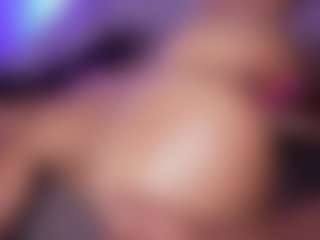 Live cam show with rossemiller - Full Nudity on Camsoda
