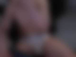 Live cam show with antawnata - Blowjob on Camsoda