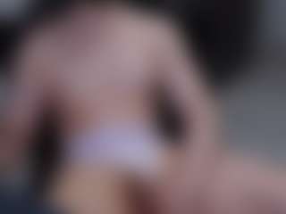 Live-Cam-Show mit antawnata - Dildo auf Camsoda