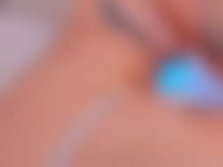 CleoJhonson's Live Sex Cam Show