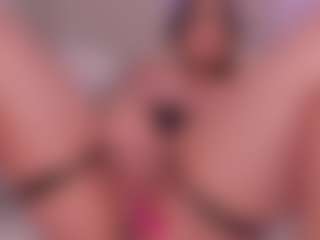 CleoJhonson's Live Sex Cam Show