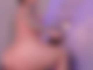 Live cam show with CleoJhonson - Squirt on SquirtSoMuch