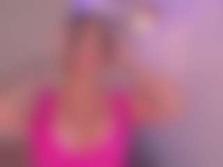 Live cam show with CleoJhonson - Blonde Hair on justonemore.cc