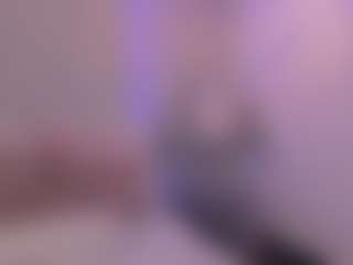 CleoJhonson's Live Sex Cam Show