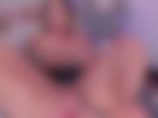 Live cam show with CleoJhonson - BBW Shaved Pussy on AdultVida.com