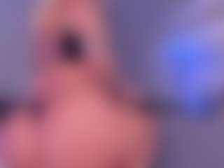 CleoJhonson's Live Sex Cam Show