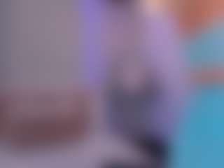 Live cam show with CleoJhonson - Blonde Hair HD on sexylive.show