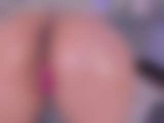 CleoJhonson's Live Sex Cam Show