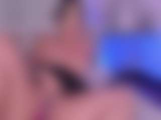 Live cam show with CleoJhonson - Spank on Camsoda