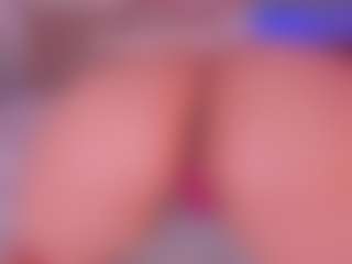 CleoJhonson's Live Sex Cam Show