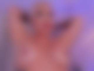 Live cam show with CleoJhonson - Twerk Young Adult on liverealitysex.com