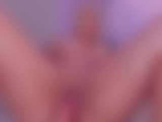 CleoJhonson's Live Sex Cam Show