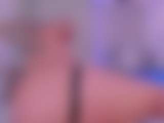 Live cam show with CleoJhonson - Control on friskycurves.com