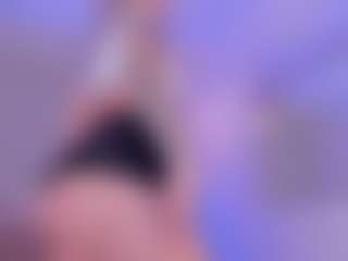 CleoJhonson's Live Sex Cam Show