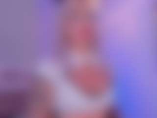 Live cam show with CleoJhonson - Blonde Hair on Milfs Live