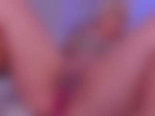 CleoJhonson's Live Sex Cam Show