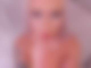 Live cam show with CleoJhonson - Blonde Hair Big Tits on nudelive.tv