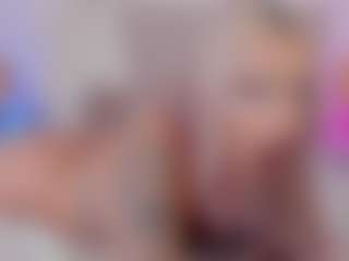 Live cam show with CleoJhonson - Blonde Hair Shaved Pussy on Hubzter Live