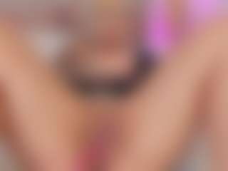 CleoJhonson's Live Sex Cam Show