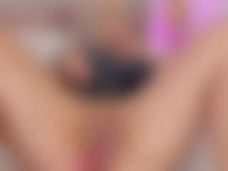 CleoJhonson's Live Sex Cam Show