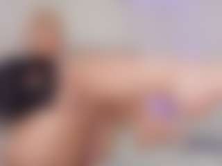 CleoJhonson's Live Sex Cam Show