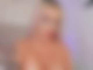 Live cam show with CleoJhonson - HD on EXY