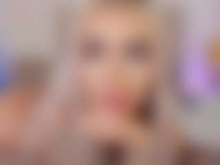 Live cam show with CleoJhonson - Fingering on pussylord.com