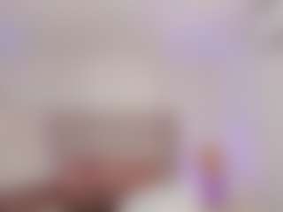 Live cam show with CleoJhonson - Anal on hrnylive.com