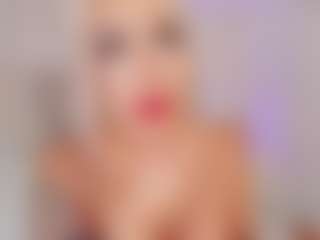 Live cam show with CleoJhonson - Anal on Fit Hotties