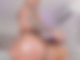 Live cam show with CleoJhonson - Flirty on nudelive.tv