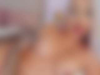 CleoJhonson's Live Sex Cam Show