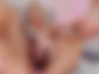 CleoJhonson's Live Sex Cam Show