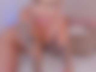 CleoJhonson's Live Sex Cam Show